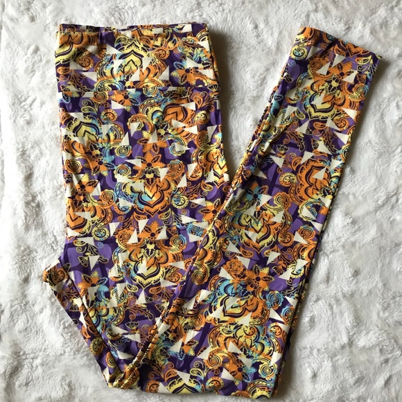 LuLaRoe Pants - LulaRoe buttery soft leggings